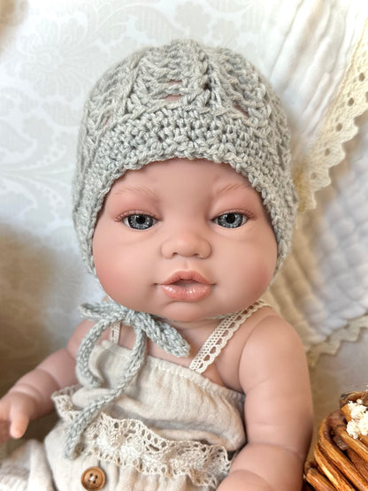 Doll hat