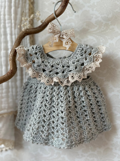 Doll dress