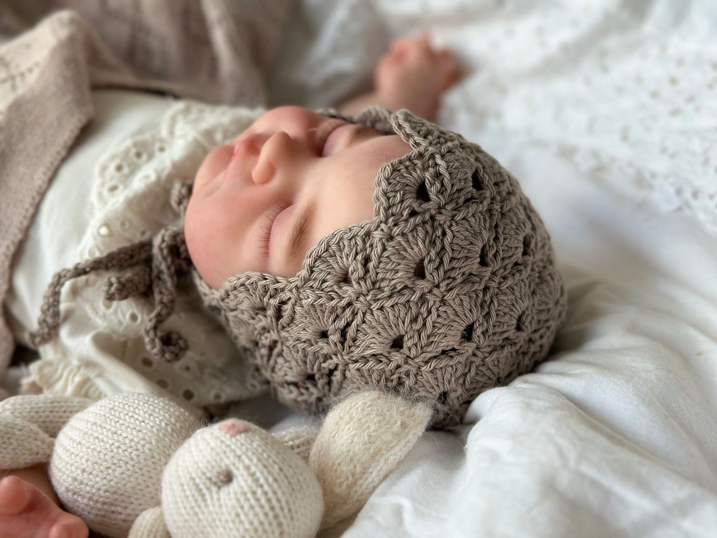 Baby bonnet