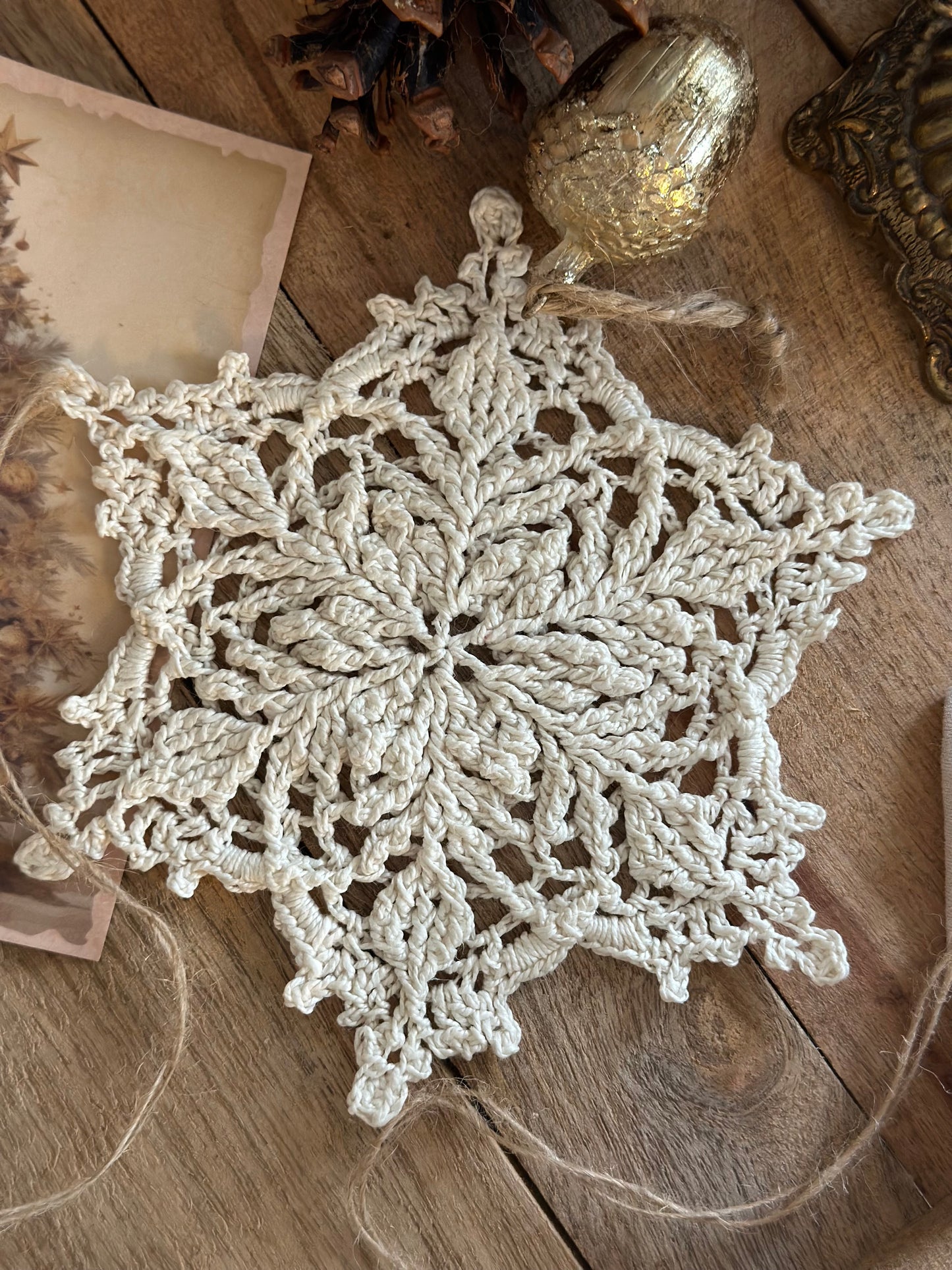 Large Wintertale Snowflake